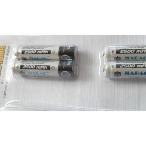 Зарядний пристрій для батарей Jiabao Charger JB-212 з 4-ма батарейками мікропальчики ААА (3279) - фото 6