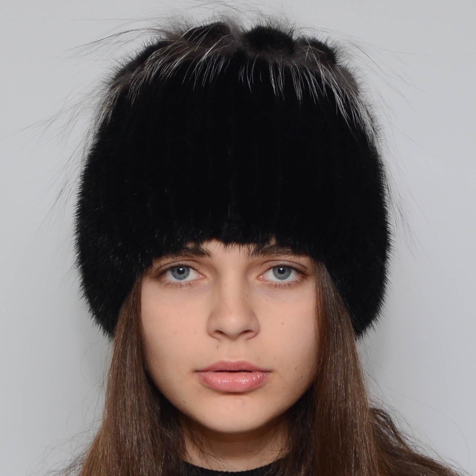 Зимова шапка із в'язаної норки Хутряний стиль Петлі натуральне хутро M-L Чорний (101/J)