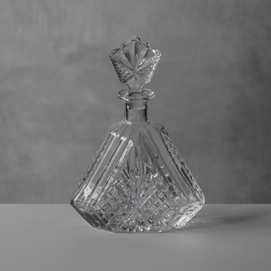 Графин для напитков Elisey Королевский шарм стеклянный 750 мл Прозрачный (135-81-9196-013) - фото 2 Графин для напитков Elisey Королевский шарм стеклянный 750 мл Прозрачный (135-81-9196-013) - фото 2