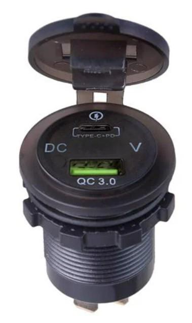 Автомобильное зарядное устройство USB 5-12V3.0A/TYPE-C+PD 12-24V