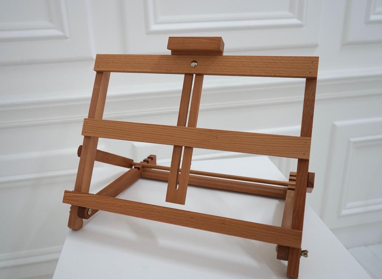 Мольберт настольный из натурального дерева переносной с регулируемым углом наклона (M19)