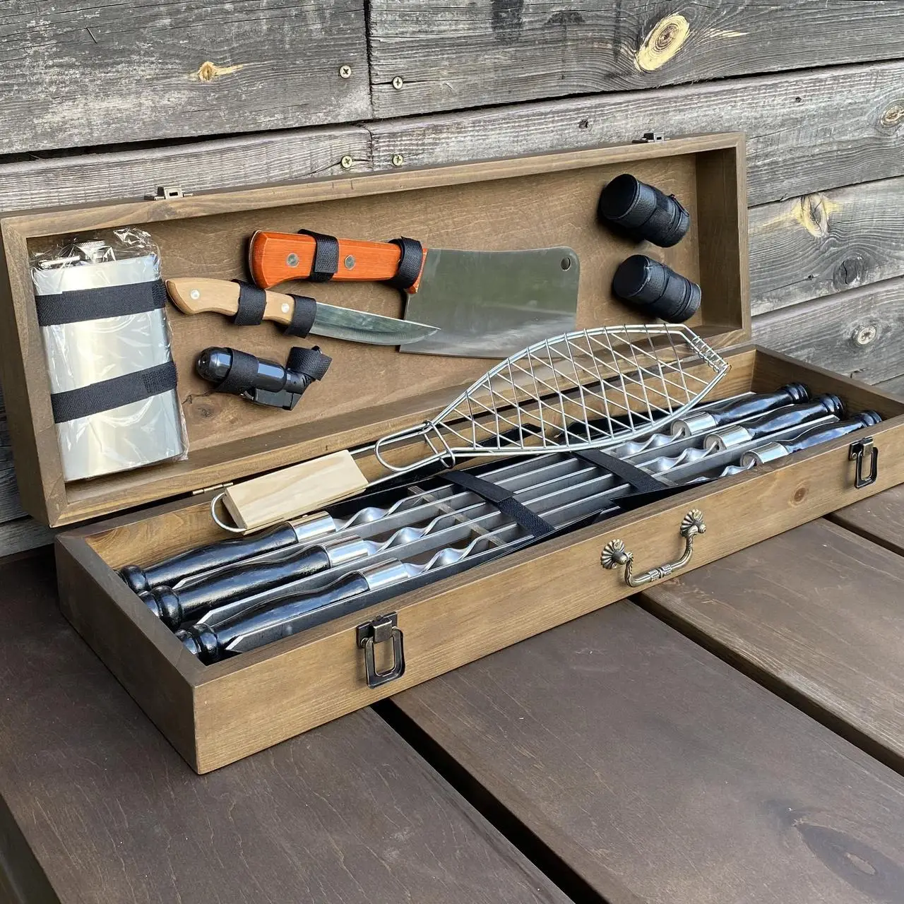 Набор шампуров подарочный Мастер BBQ ручной работы (14-17-N/B) - фото 5 Набор шампуров подарочный Мастер BBQ ручной работы (14-17-N/B) - фото 5