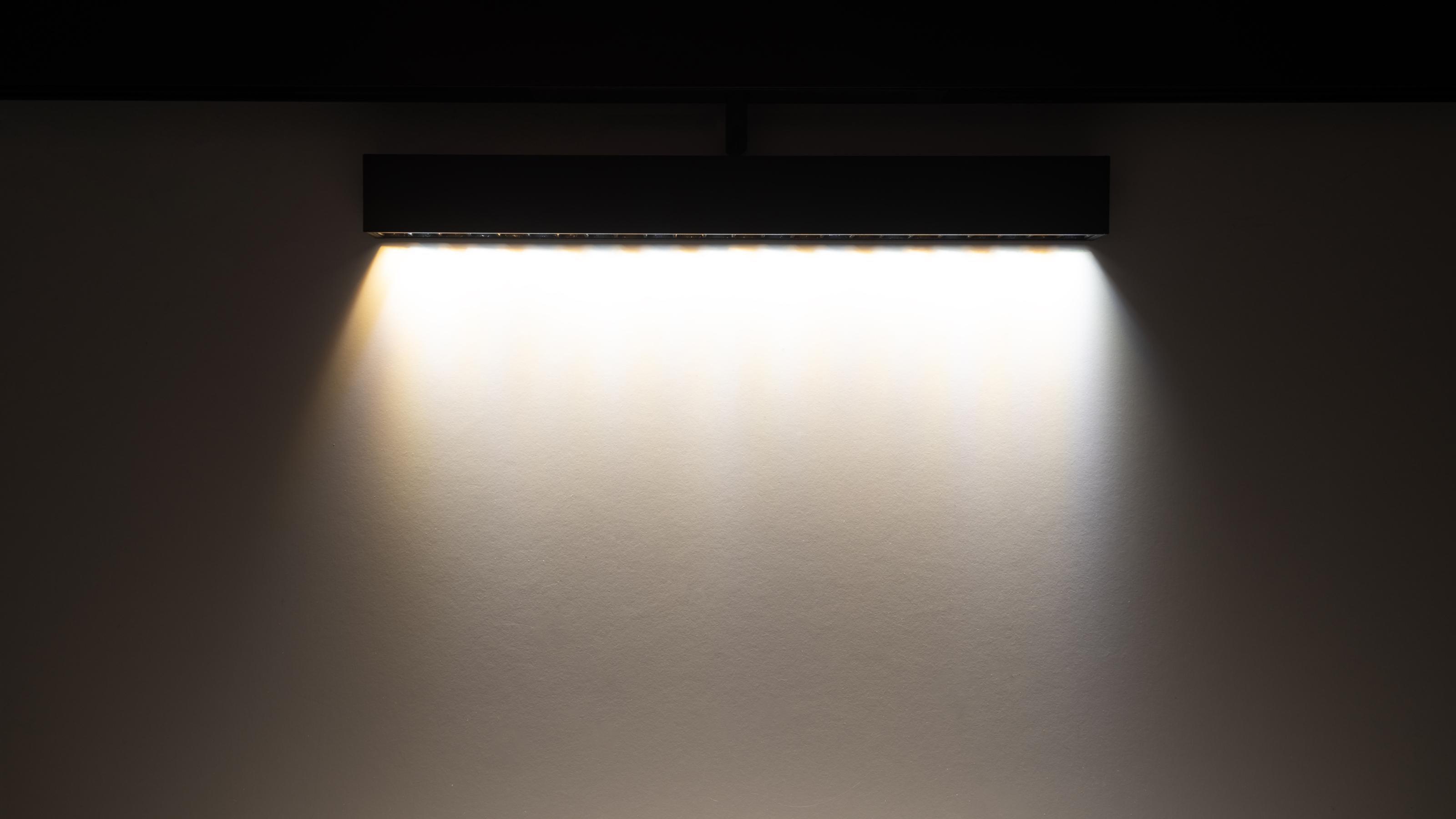 Трековий світильник магнітний Prolum M25 Series-LGM 4000K 220V 18W Чорний (28925696) - фото 3 Трековий світильник магнітний Prolum M25 Series-LGM 4000K 220V 18W Чорний (28925696) - фото 3