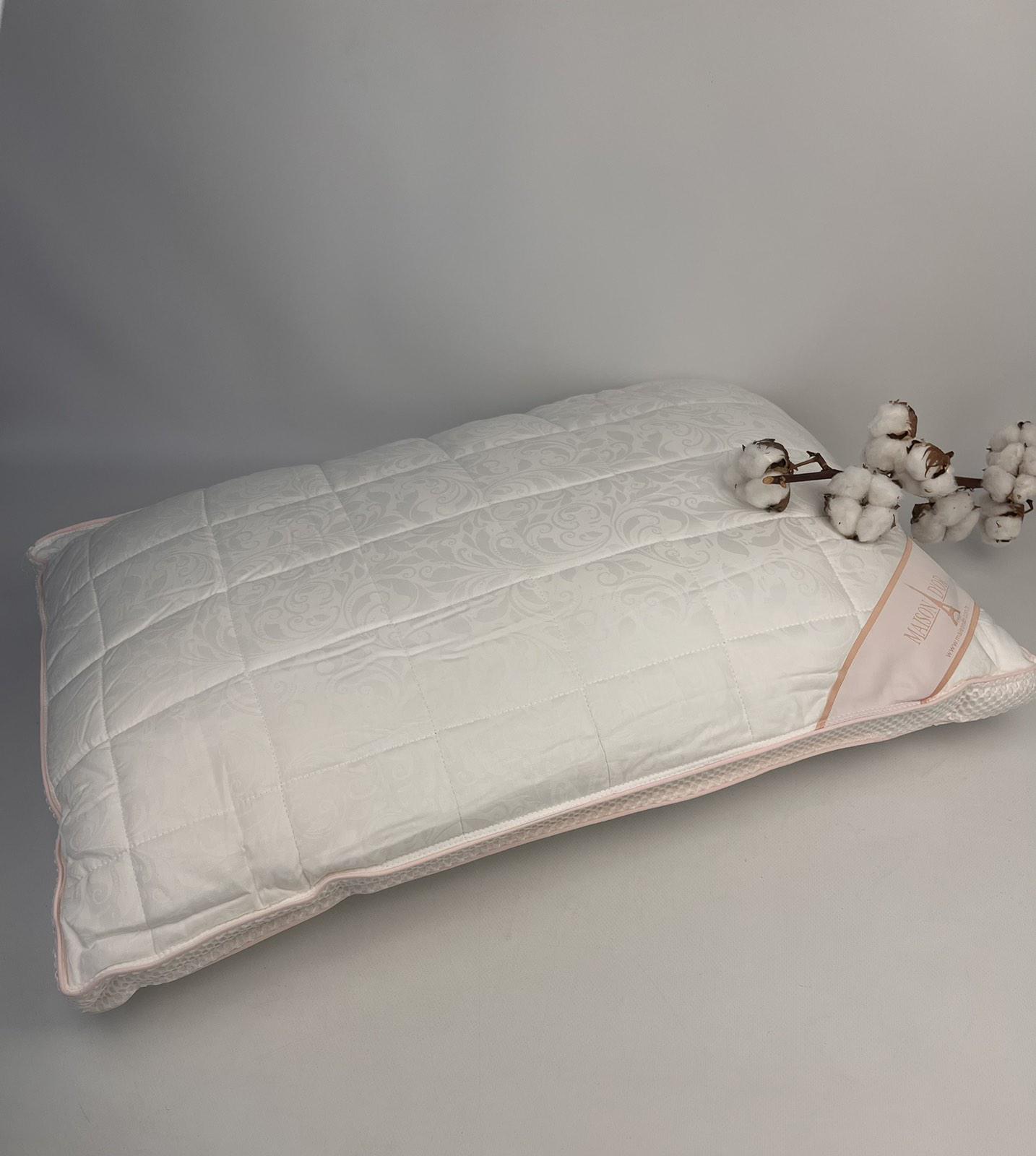 Подушка Maison D'or Anabella Jaquard 50х70 (CN36545)