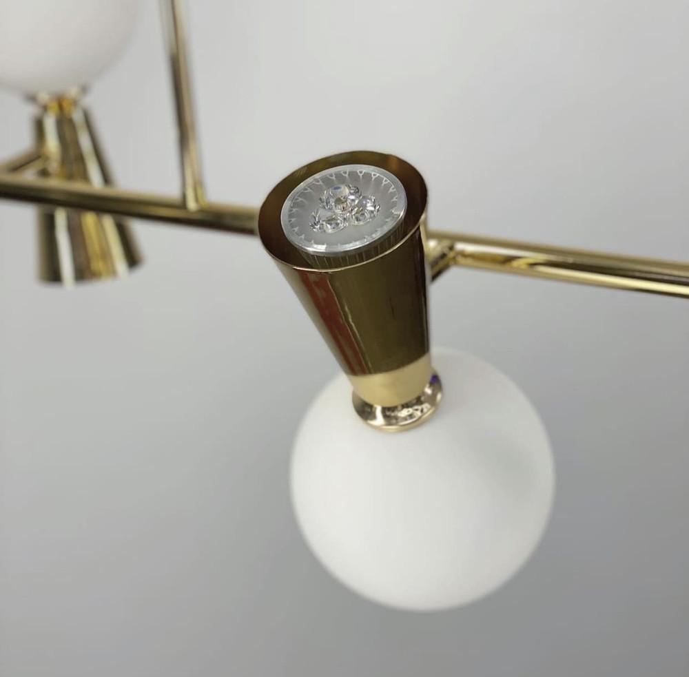 Люстра подовжена ABELINA з 3 білими плафонами на 2 джерела світла Золотий (LF_YG 8006 GD-A) - фото 3