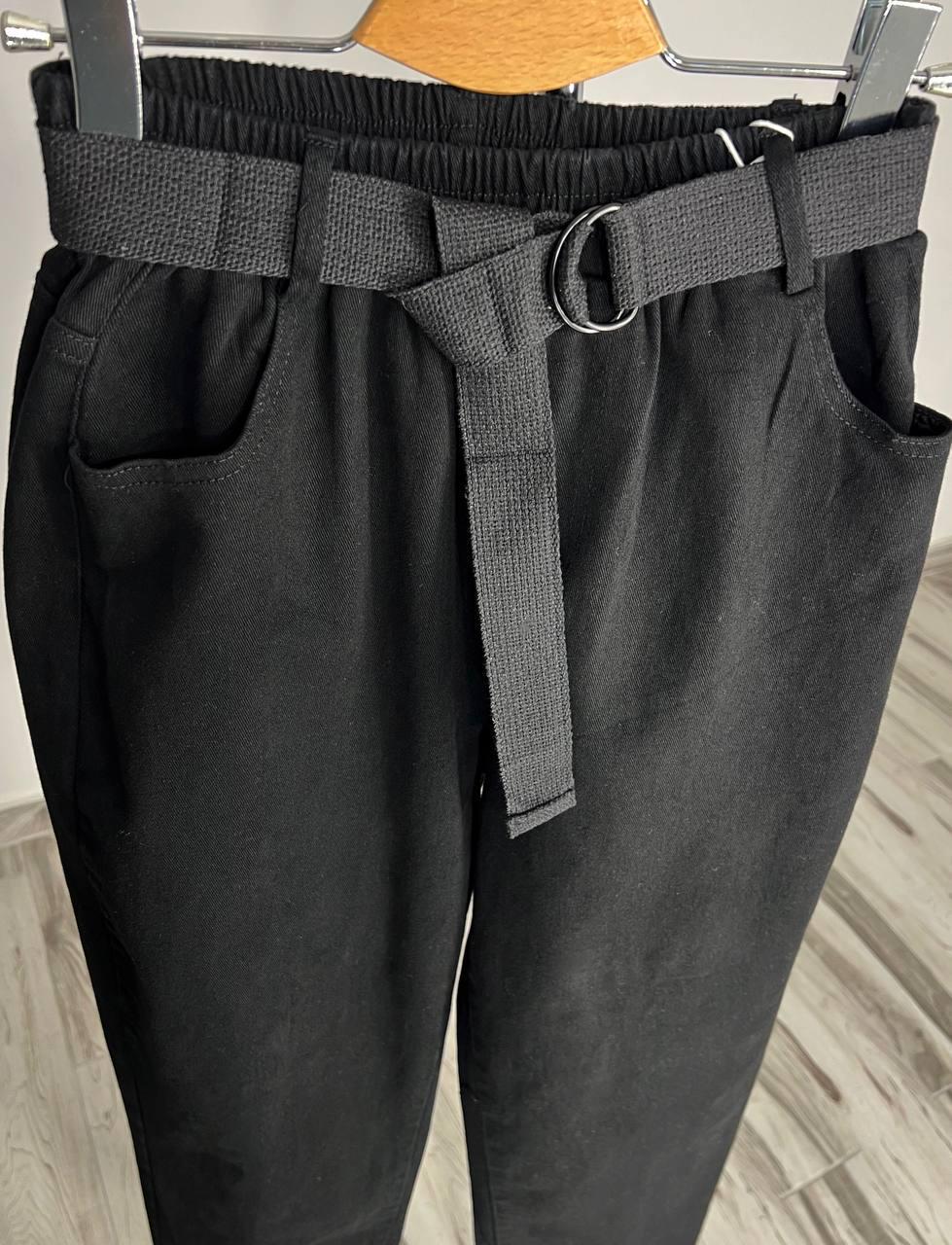 Джинси жіночі A-N 25072 MOM банани талія на резинці з ременем стрейчеві оверсайз M Чорний (3608) - фото 2 Джинси жіночі A-N 25072 MOM банани талія на резинці з ременем стрейчеві оверсайз M Чорний (3608) - фото 2