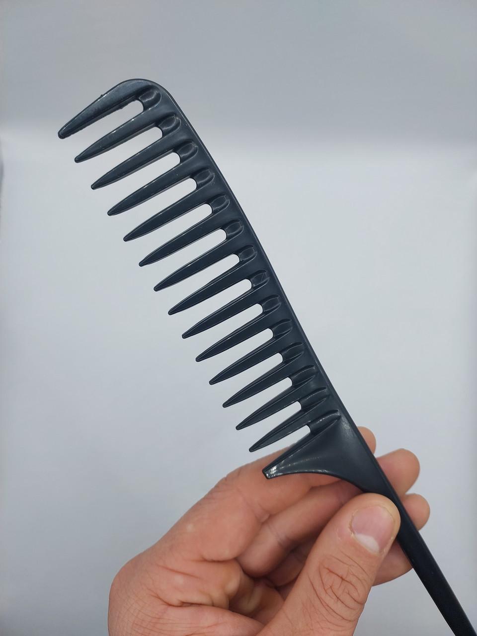 Гребінець перукарський для прочісування фарбованого волосся ДенніС professional велика з хвостиком Чорний (1453070588) - фото 4 Гребінець перукарський для прочісування фарбованого волосся ДенніС professional велика з хвостиком Чорний (1453070588) - фото 4