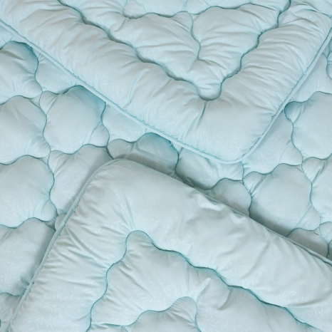 Одеяло зимнее Черешенькая микрофибра полуторная 150х210 см (60004) - фото 3 Одеяло зимнее Черешенькая микрофибра полуторная 150х210 см (60004) - фото 3