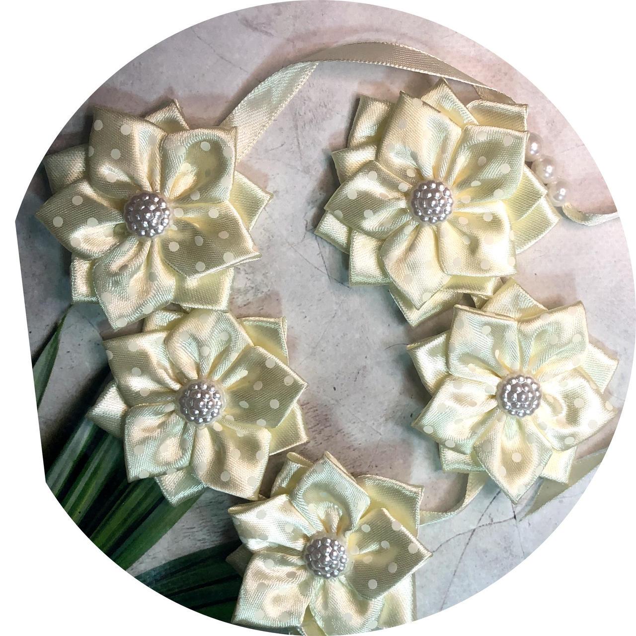 Стрічка в косу з квітками 55х7х6 см Молочний (10840)