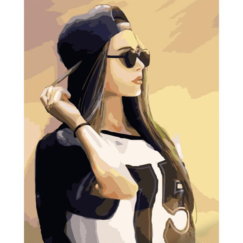 Картина по номерам Strateg Премиум Девушка на стиле 40х50 см (GS595)