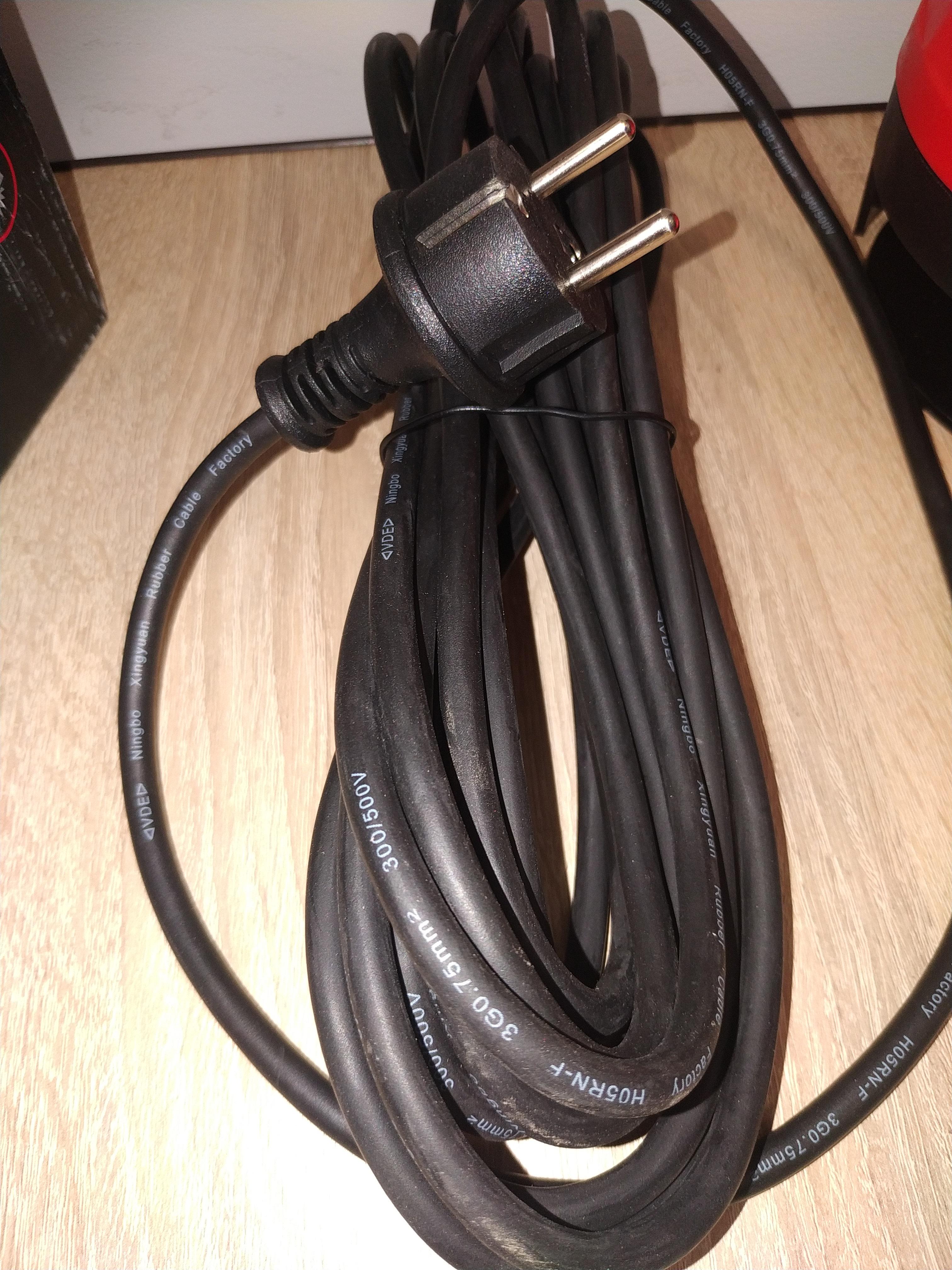 Насос дренажный Wisla TP-250 Hmax 6 м Qmax 5 куб. м 0,25 кВт - фото 3 Насос дренажный Wisla TP-250 Hmax 6 м Qmax 5 куб. м 0,25 кВт - фото 3