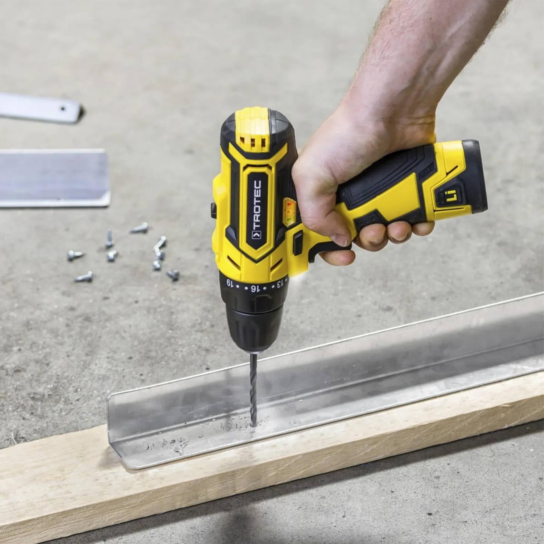 Дриль-шурупокрут акумуляторний Trotec PSCS 11-12V з кейсом (4410000102) - фото 17 Дриль-шурупокрут акумуляторний Trotec PSCS 11-12V з кейсом (4410000102) - фото 17