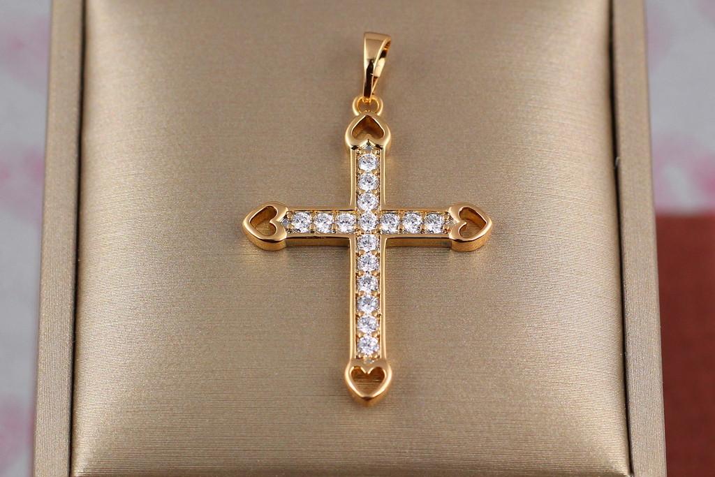 Крестик Xuping Jewelry с камнями и сердечками по бокам 3 см Золотистый