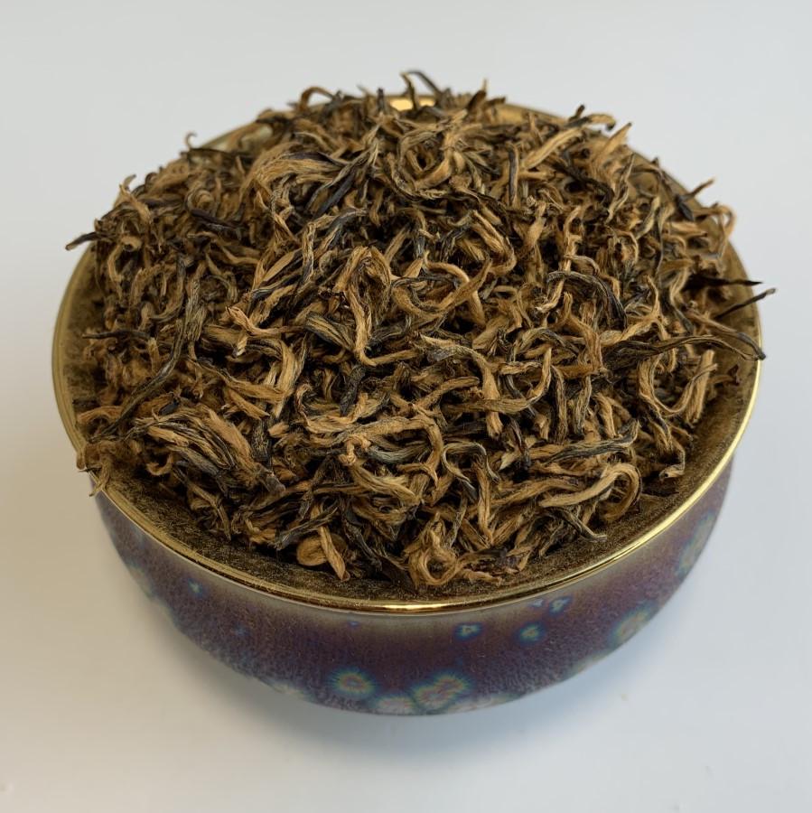 Чай Чорний Червоний Хун Бі Ло Чунь 100 г