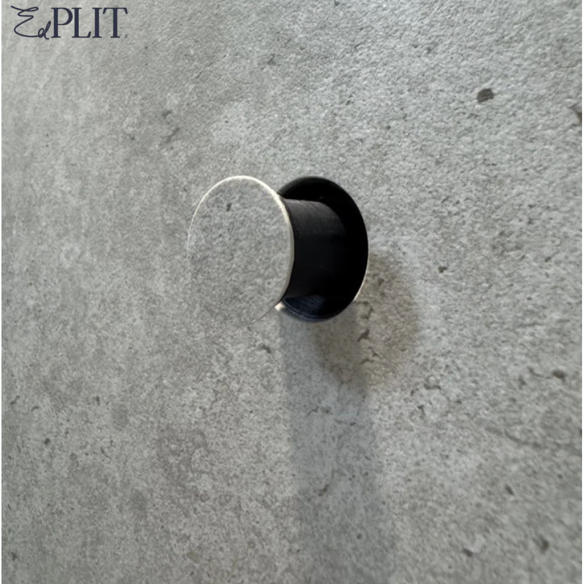 Комплект скрытых настенных держателей для полотенец EDPLIT под плитку 5 шт. (E60002) - фото 2 Комплект скрытых настенных держателей для полотенец EDPLIT под плитку 5 шт. (E60002) - фото 2