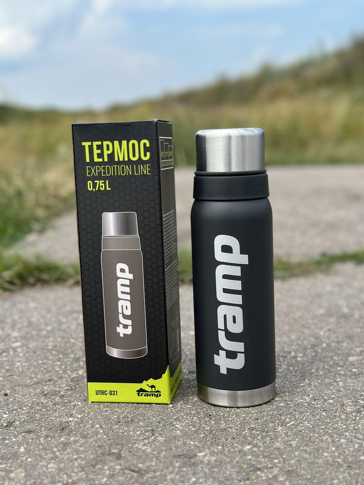 Термос для напитков Tramp expeditio с нержавейки держит 24 ч. 0,75 л (UTRC-031-grey) - фото 2 Термос для напитков Tramp expeditio с нержавейки держит 24 ч. 0,75 л (UTRC-031-grey) - фото 2