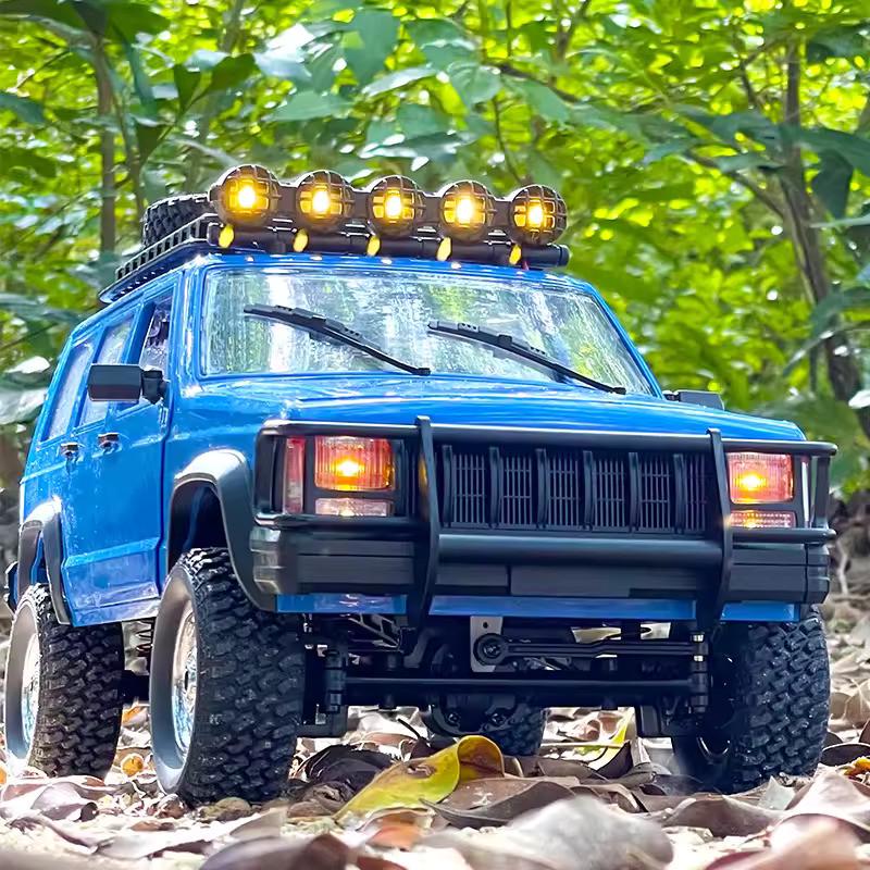 Машинка на радіокеруванні MN78 Jeep Cherokee Синій