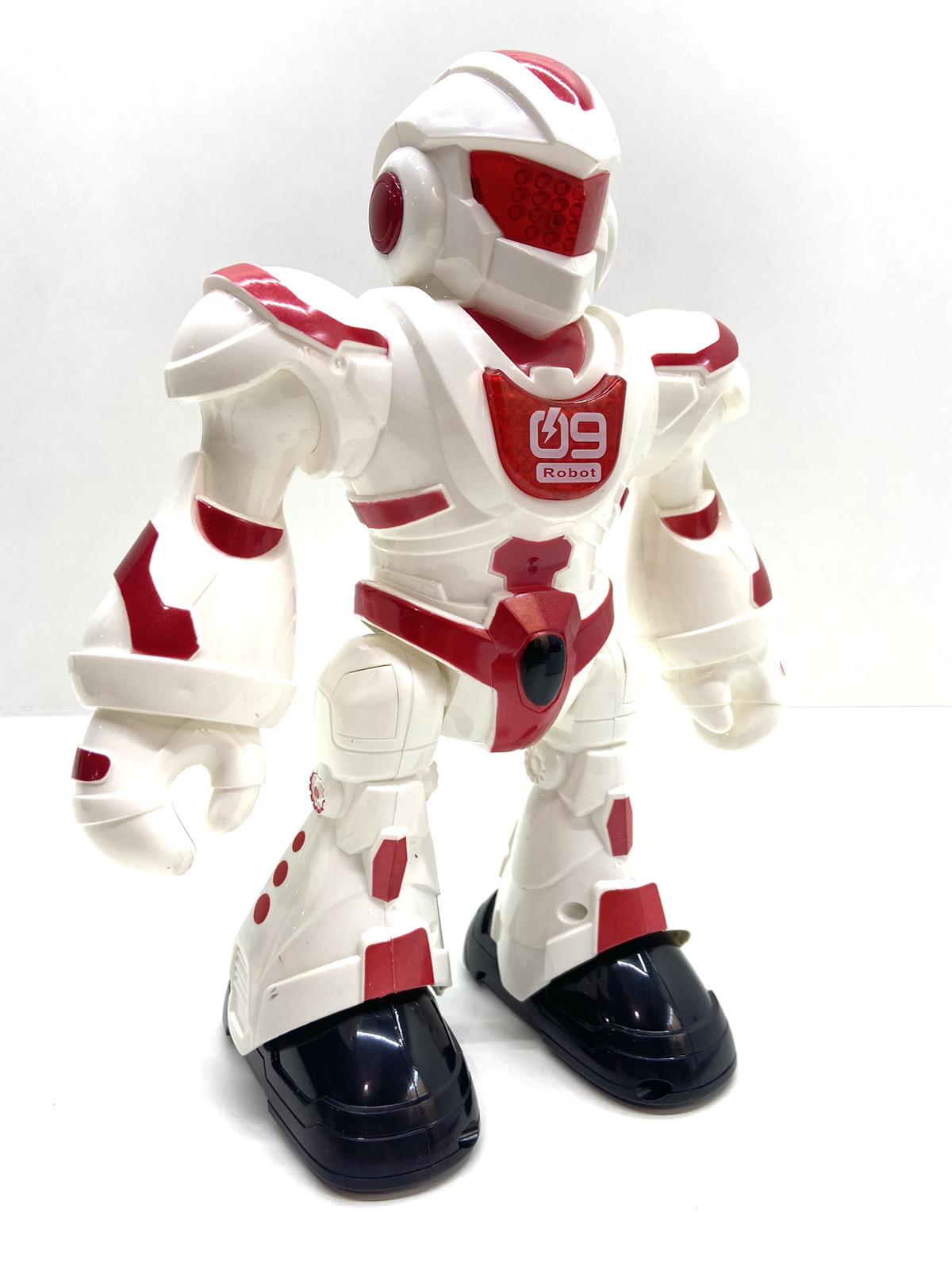 Робот інтерактивний Bambi на дистанційному керуванні ходить/танцює/програмується 23 см Біло-червоний (606-3) - фото 3 Робот інтерактивний Bambi на дистанційному керуванні ходить/танцює/програмується 23 см Біло-червоний (606-3) - фото 3