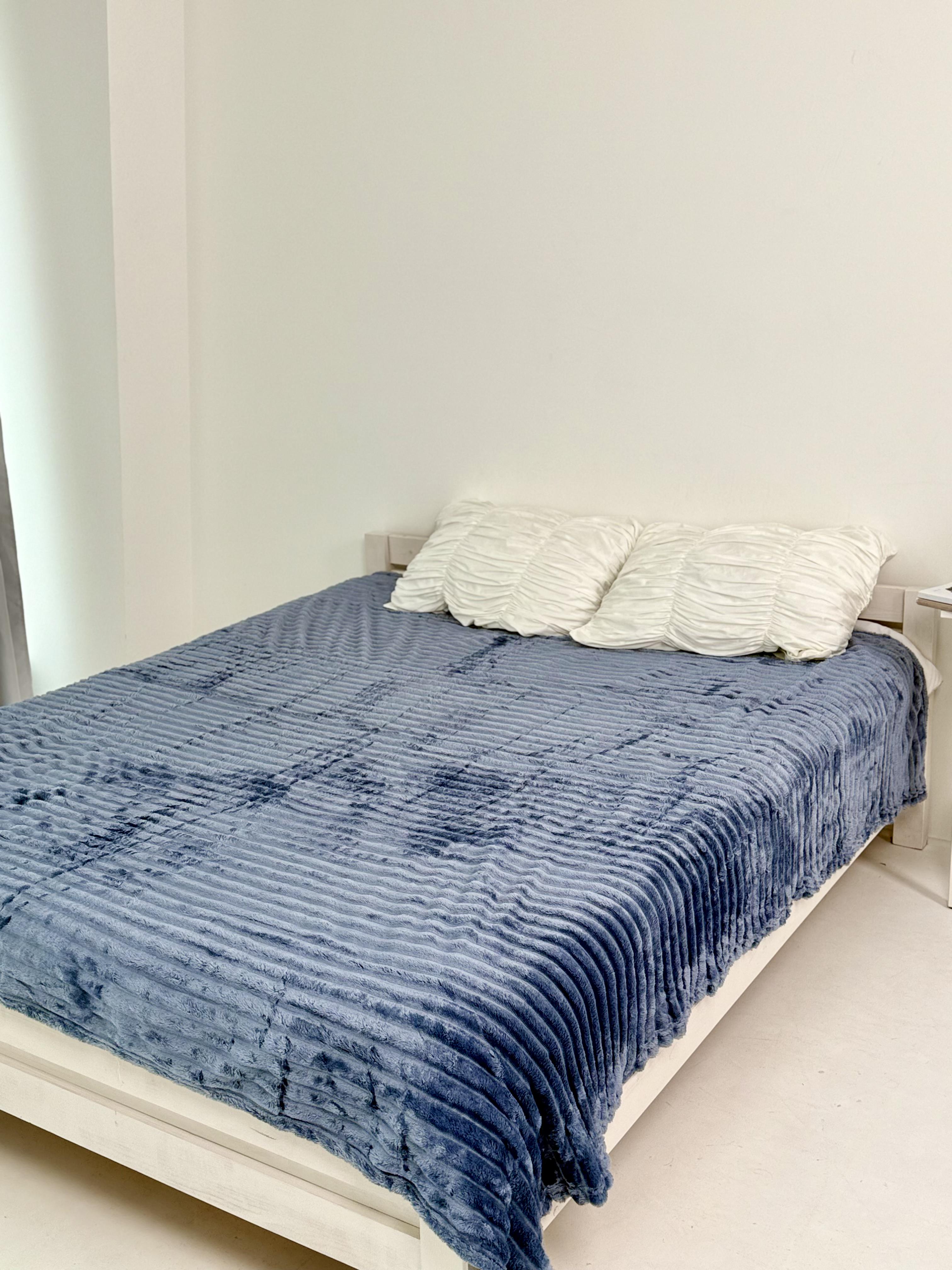 Плед Шарпей 200x230 см Синий (14036)