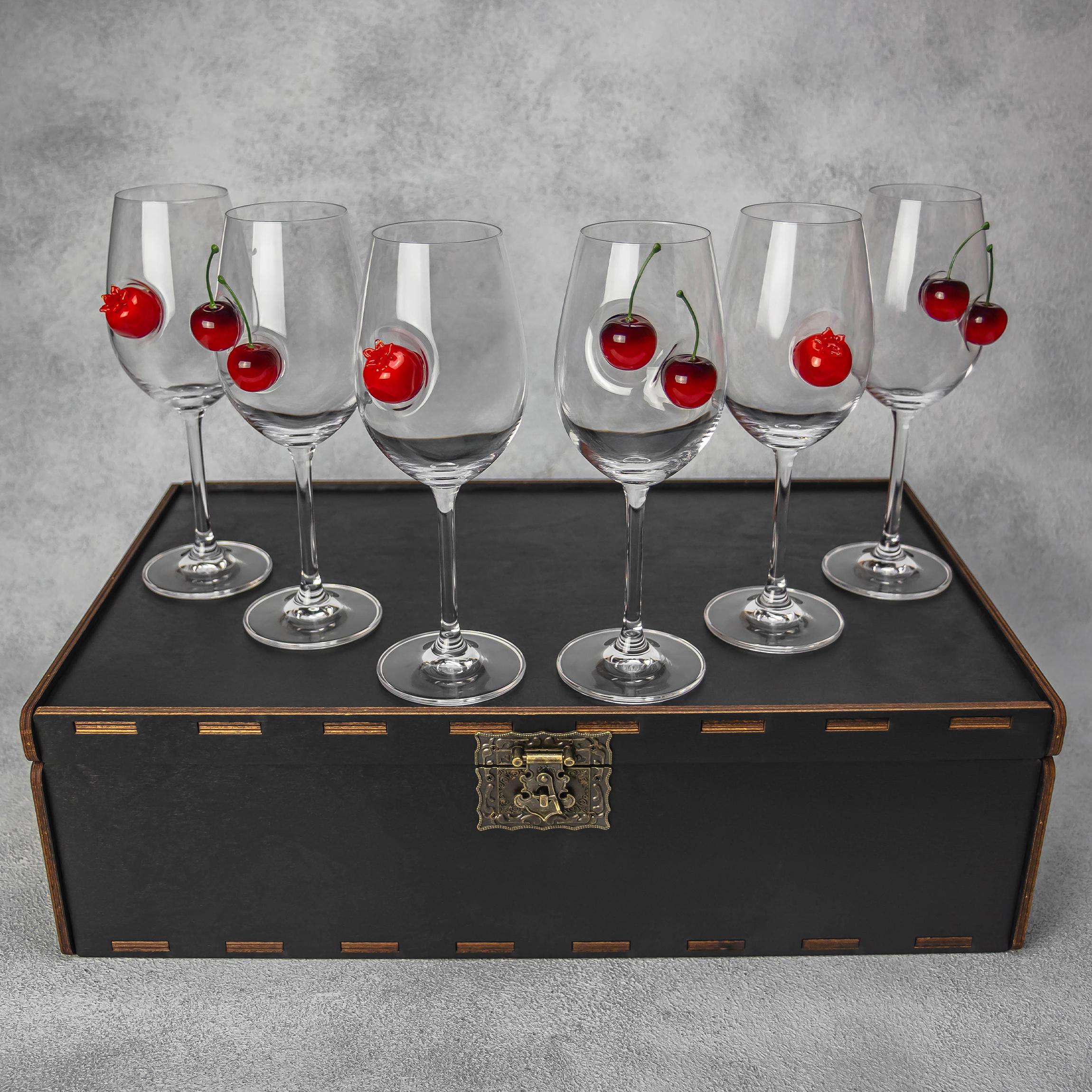Набір VSKLO на 6 келихів для вина з вишнями та гранатом 350 мл (31516947)