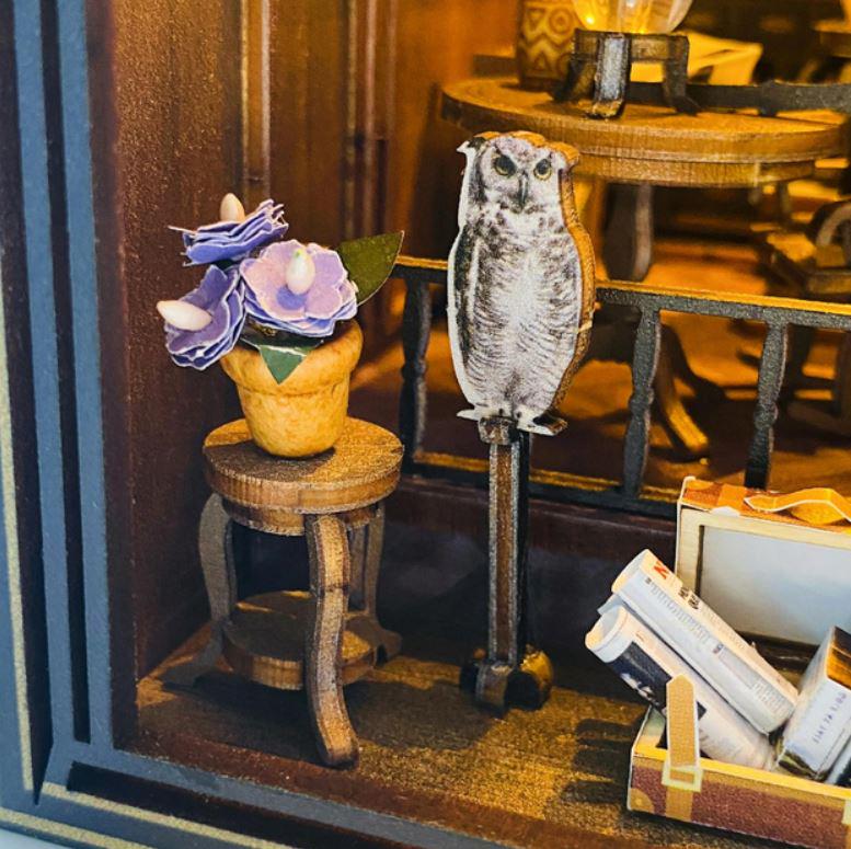 Румбокс книжный 3D DIY CuteBee Бук Нук Магическая Мастерская со светом - фото 6