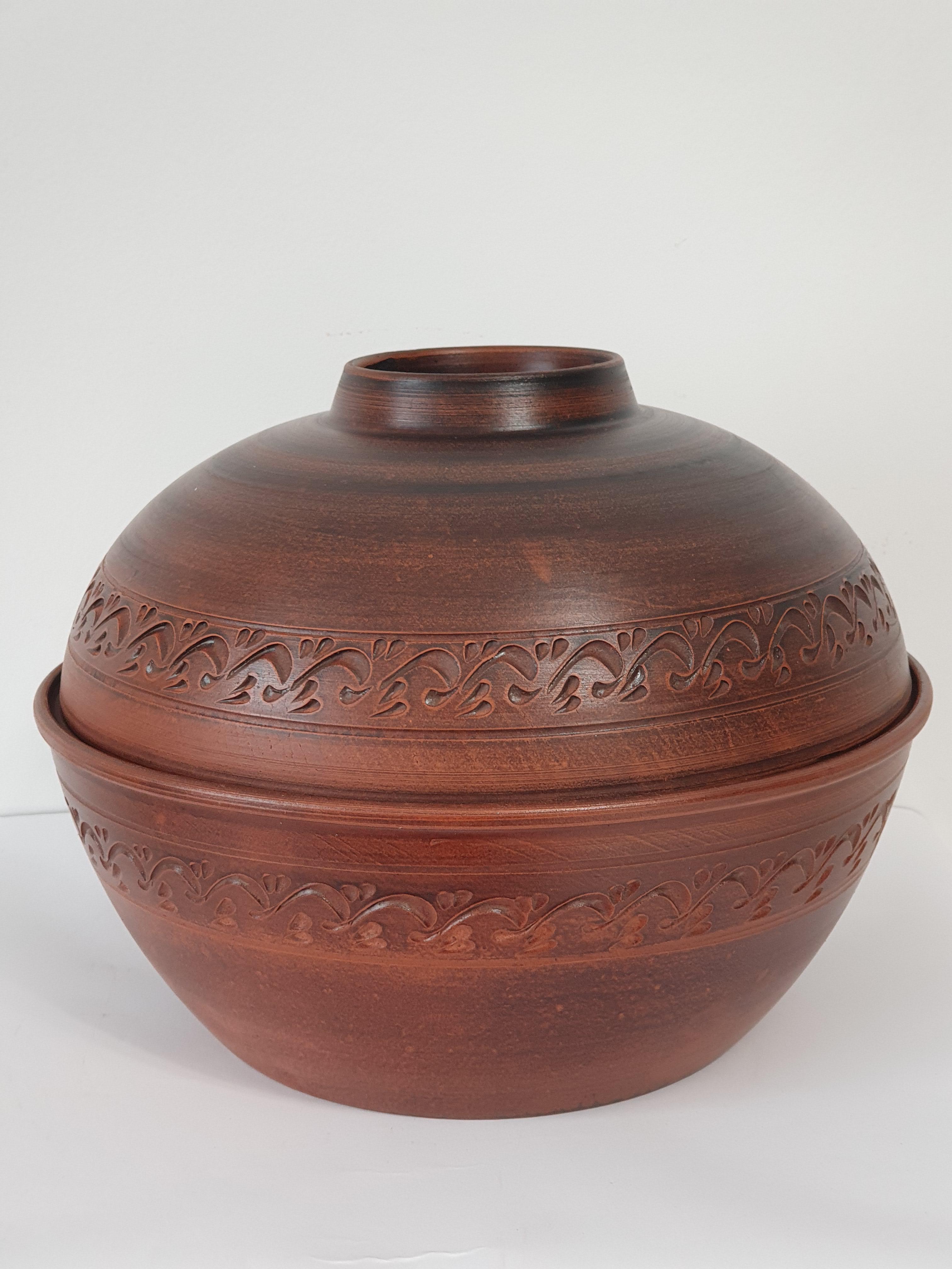 Хлебница из красной глины (3974)