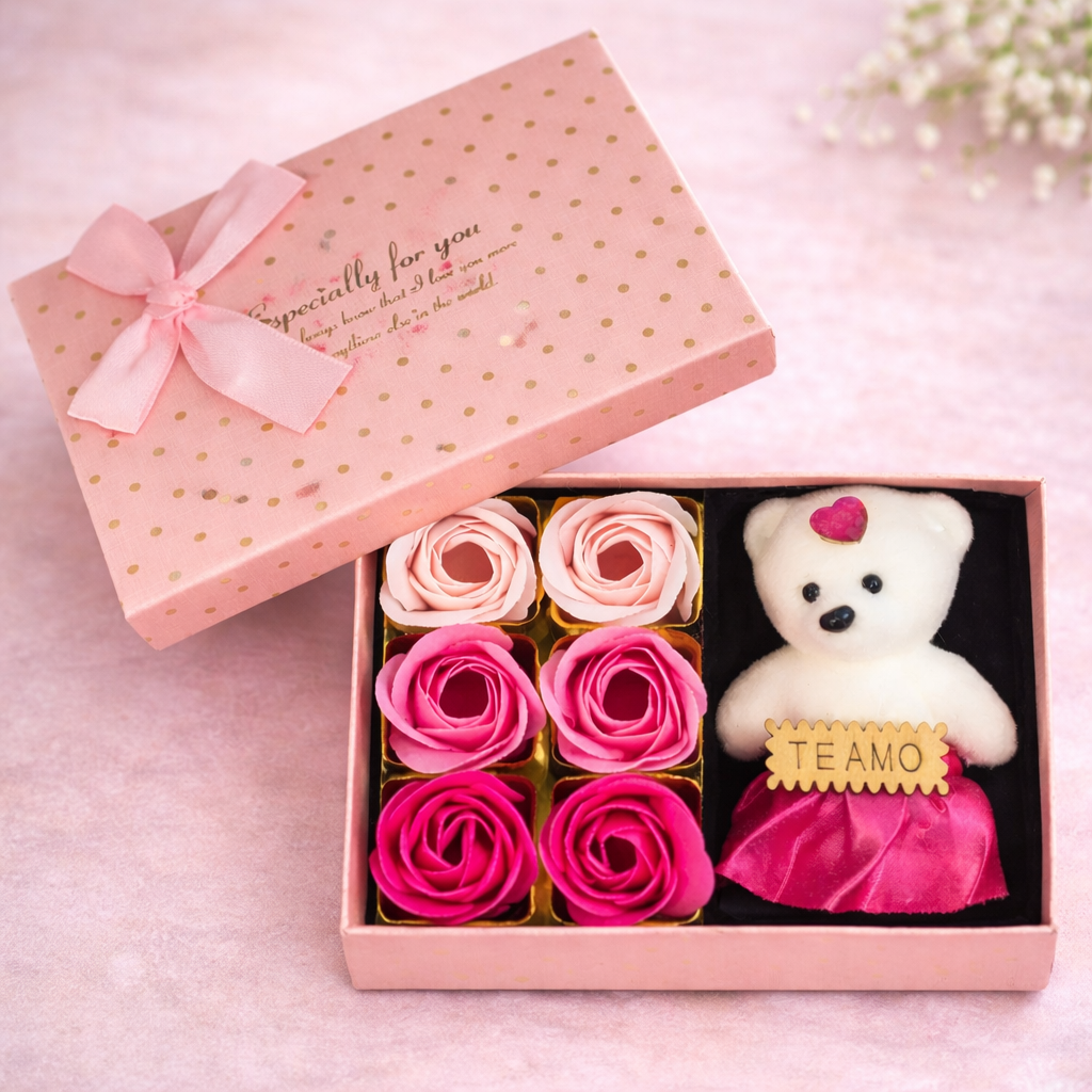 Троянди мильні в подарунковій картонній коробці 6 шт. з ведмедиком Рожевий (06-F-7750-p)