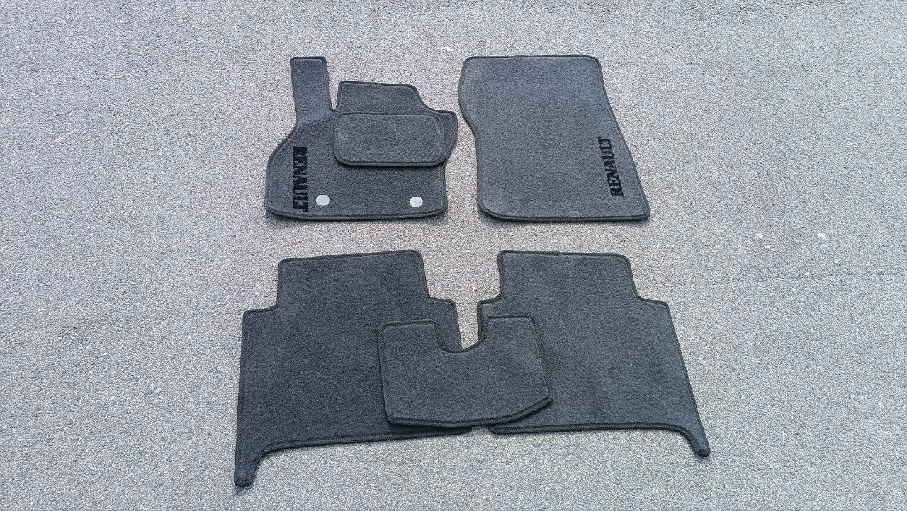 Коврики автомобильные ворсовые в салон для Renault ZOE