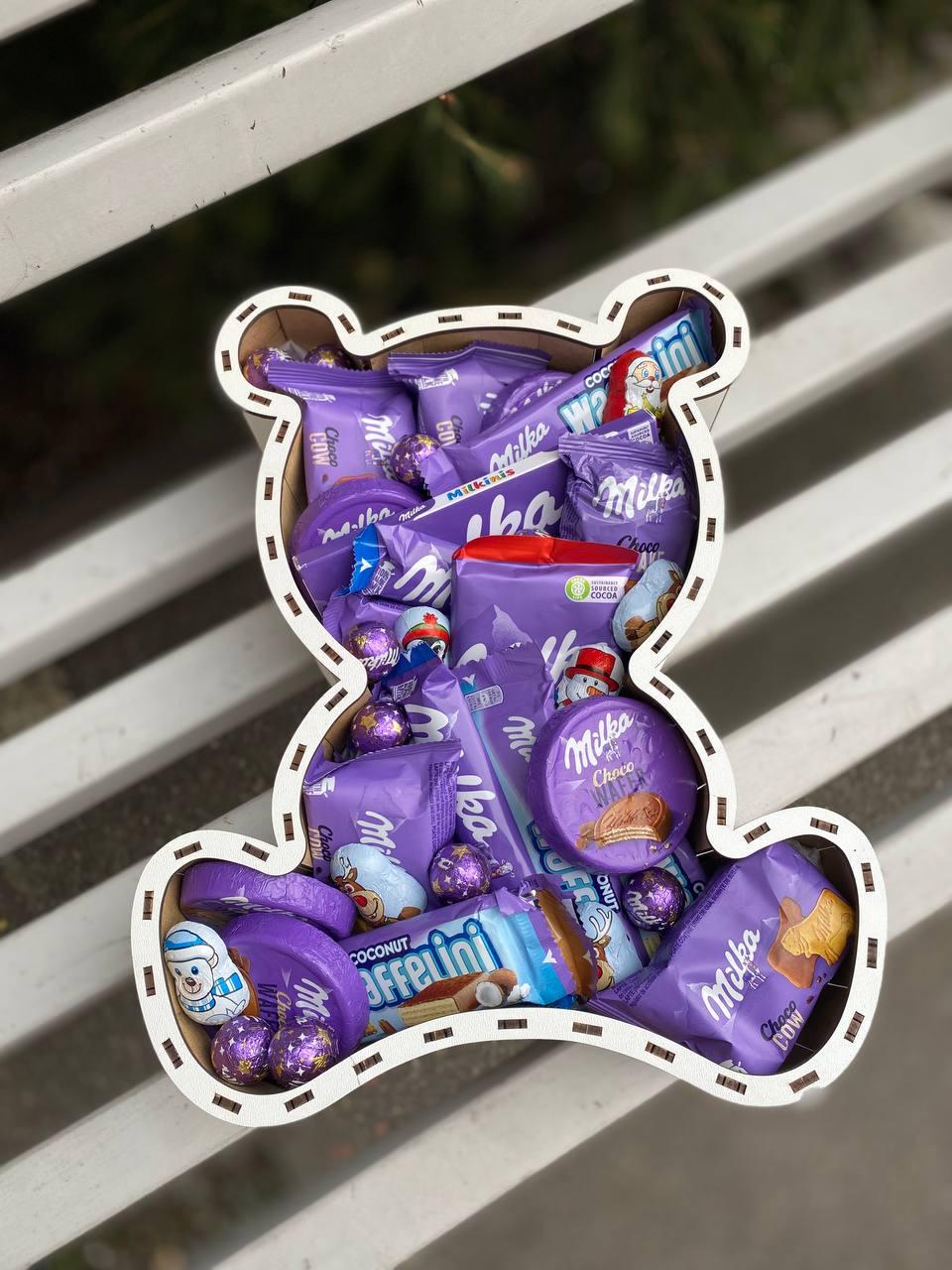 Подарочный бокс мишка со сладостями Milka (32477529)