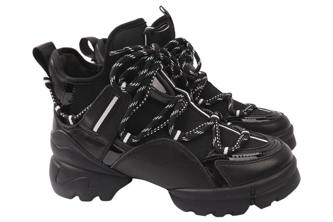 Ботинки женские Arees из кожи на платформе на шнуровку высокие р. 39 Черный (53-20DHS)