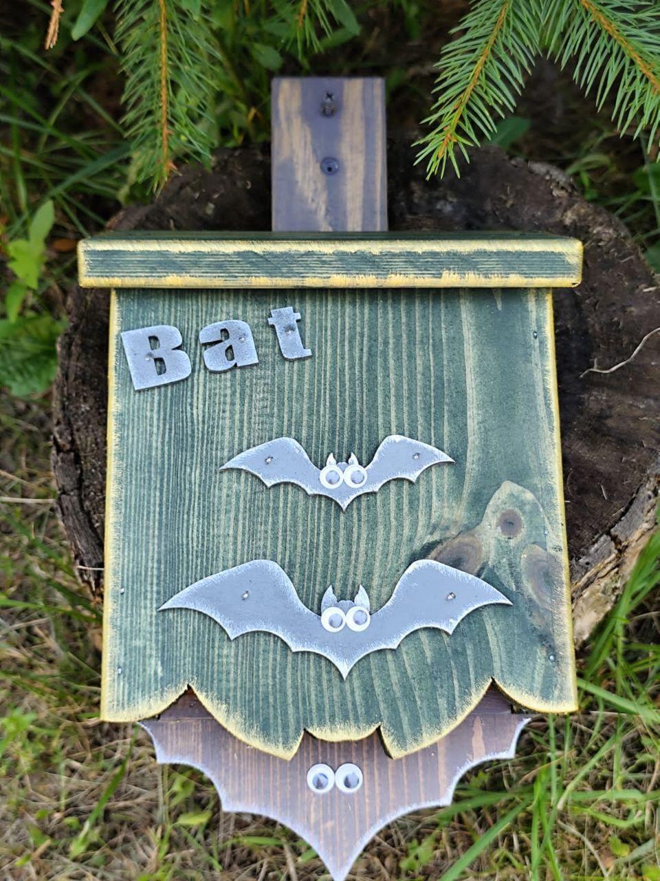 Дом для летучих мышей Сибелла подвесной 30х20х6,5 см Темно-Зеленый Дом для летучих мышей Сибелла подвесной 30х20х6,5 см Темно-Зеленый