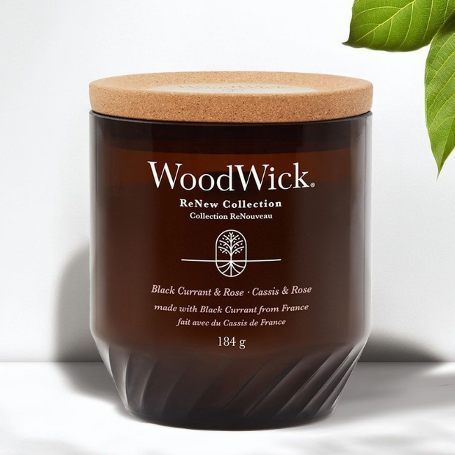Свеча ароматическая Woodwick Black Currant & Rose RENEW с ароматом черной смородины/розы/кедра 184 г (5038581148403)