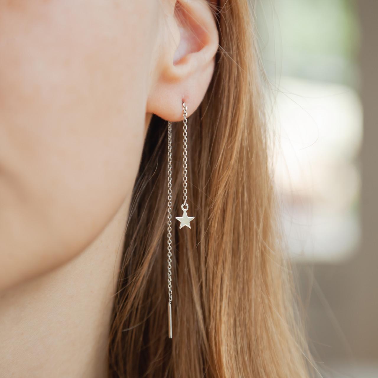 Серебряные серьги-протяжки в виде звездочек на тонкой цепочке