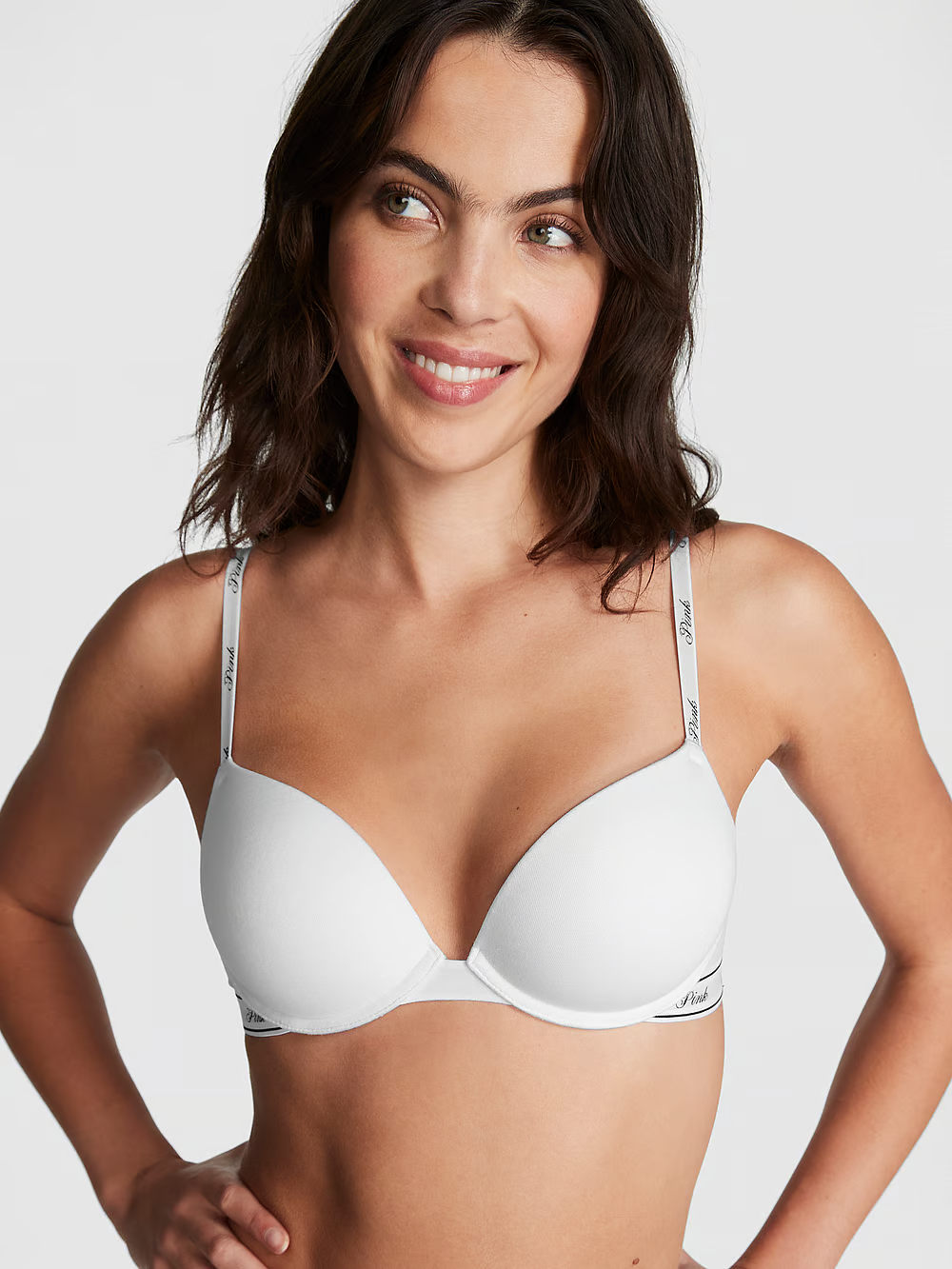 Бюстгальтер з супер пуш-ап Victoria's Secret Pink Wear Everywhere Super Push-Up Bra 70B Білий (20374878)