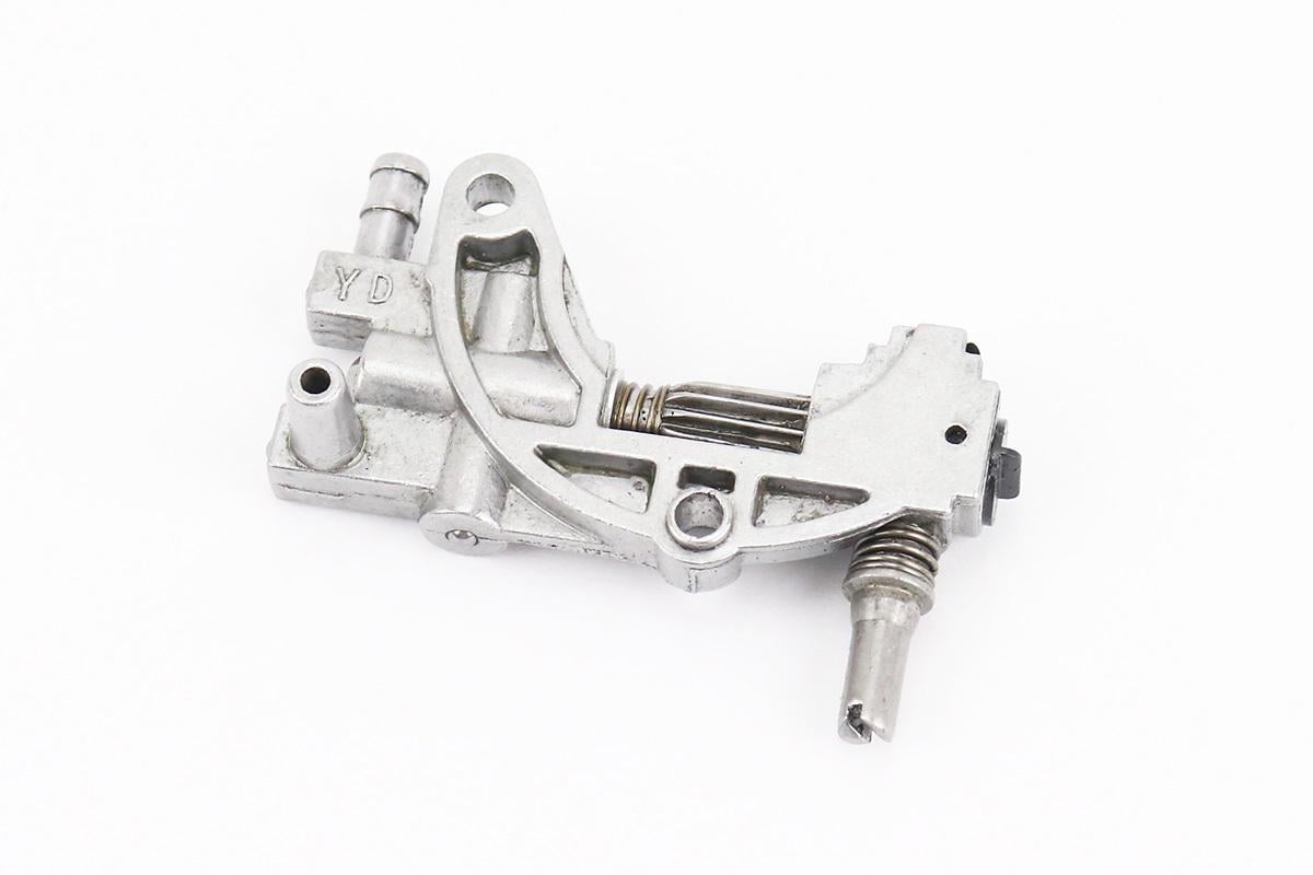 Насос масляный для бензопил 4500/5200/5800 (28492911) Насос масляный для бензопил 4500/5200/5800 (28492911)