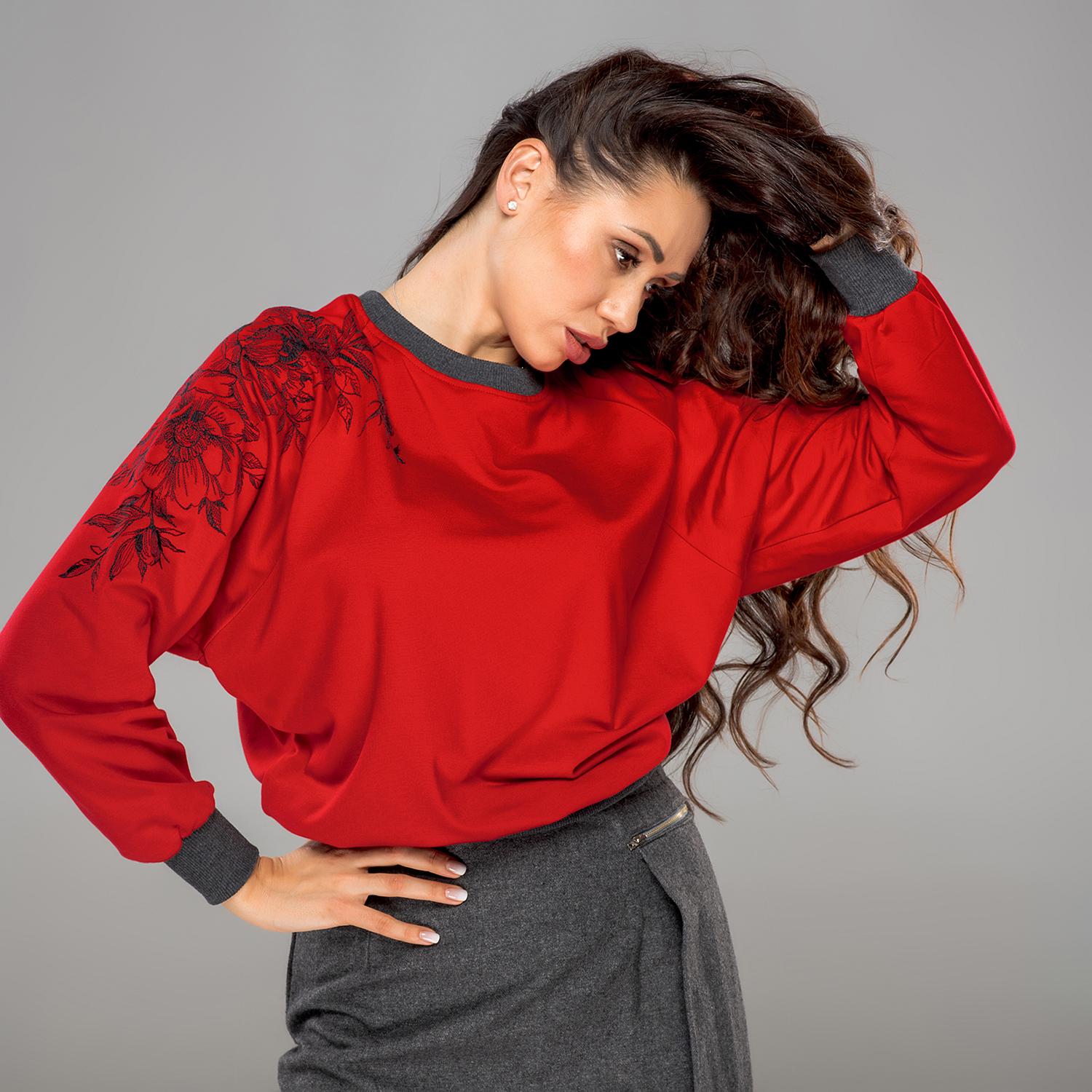 Свитшот с вышивкой BATIAR Цветы пионы M-L Красный - фото 2 Свитшот с вышивкой BATIAR Цветы пионы M-L Красный - фото 2