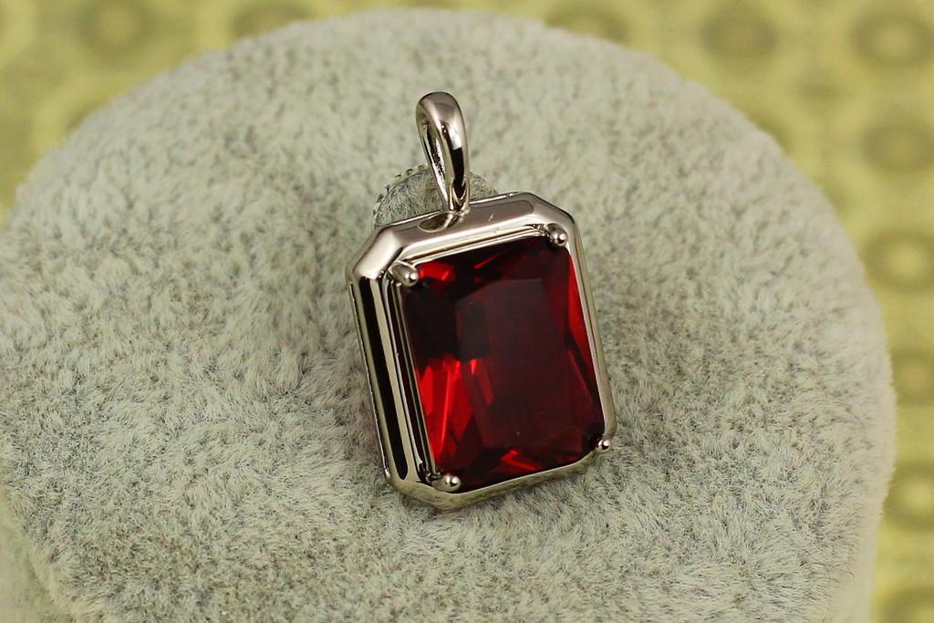 Кулон Xuping Jewelry Червоний прямокутник 2,3 см Сріблястий