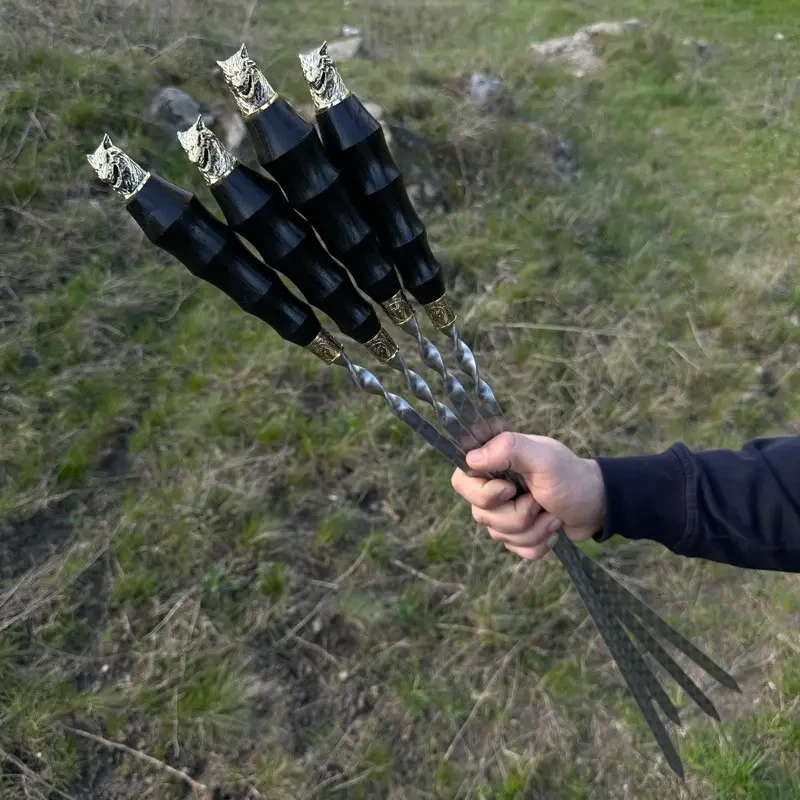 Шампура для шашлыка с деревянной ручкой Gorillas BBQ SKK61 Волк 6 шт. (2625062464) - фото 4 Шампура для шашлыка с деревянной ручкой Gorillas BBQ SKK61 Волк 6 шт. (2625062464) - фото 4