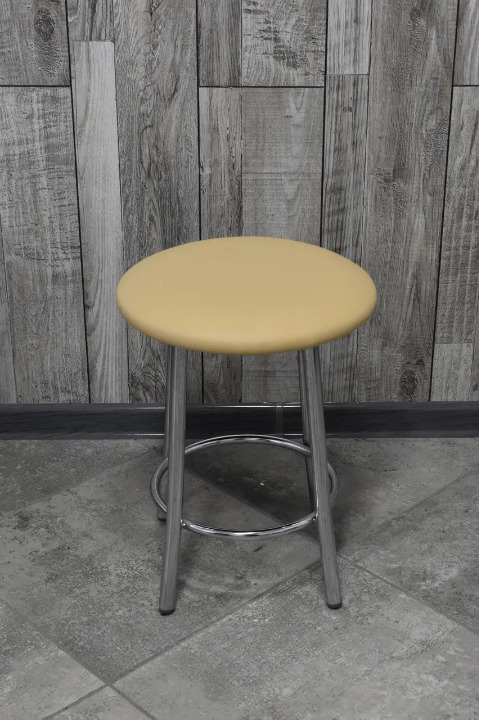 Табурет кухонний Муза з м'яким сидінням 30х45 см Бежевий/Хром (28374226)