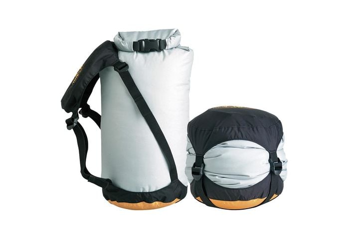 Компрессионный мешок Sea To Summit Nylon Compression Dry Sack S (1033-STS ADCSS) Компрессионный мешок Sea To Summit Nylon Compression Dry Sack S (1033-STS ADCSS)