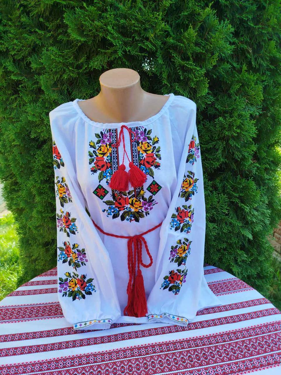 Сорочка вишита жіноча Квітковий букет на білому р. 60 (29378617)