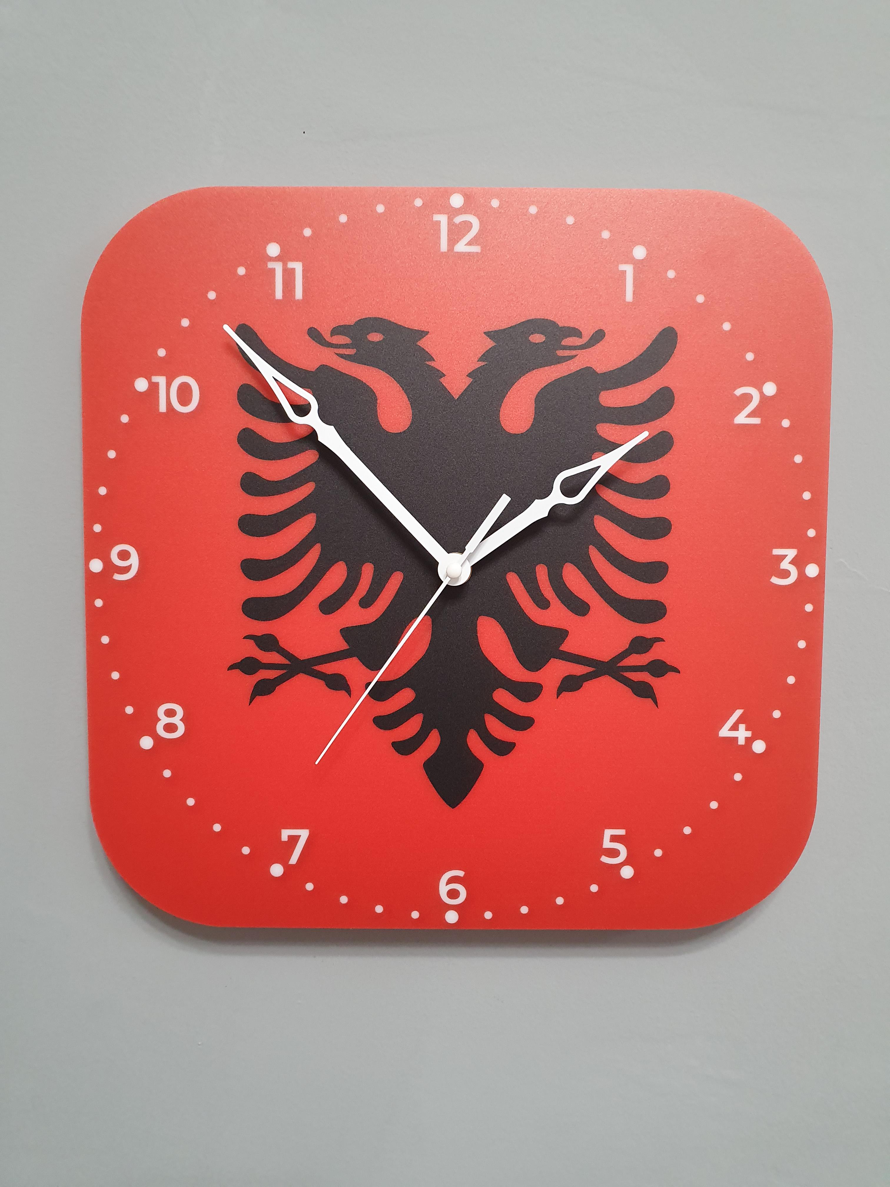 Часы настенные флаг Албании (3698)