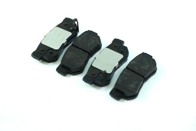 Тормозные колодки дисковые TRW Hyundai elantra Santa Fe Tucson Kia magentis задние (Engine Components GDB3284)