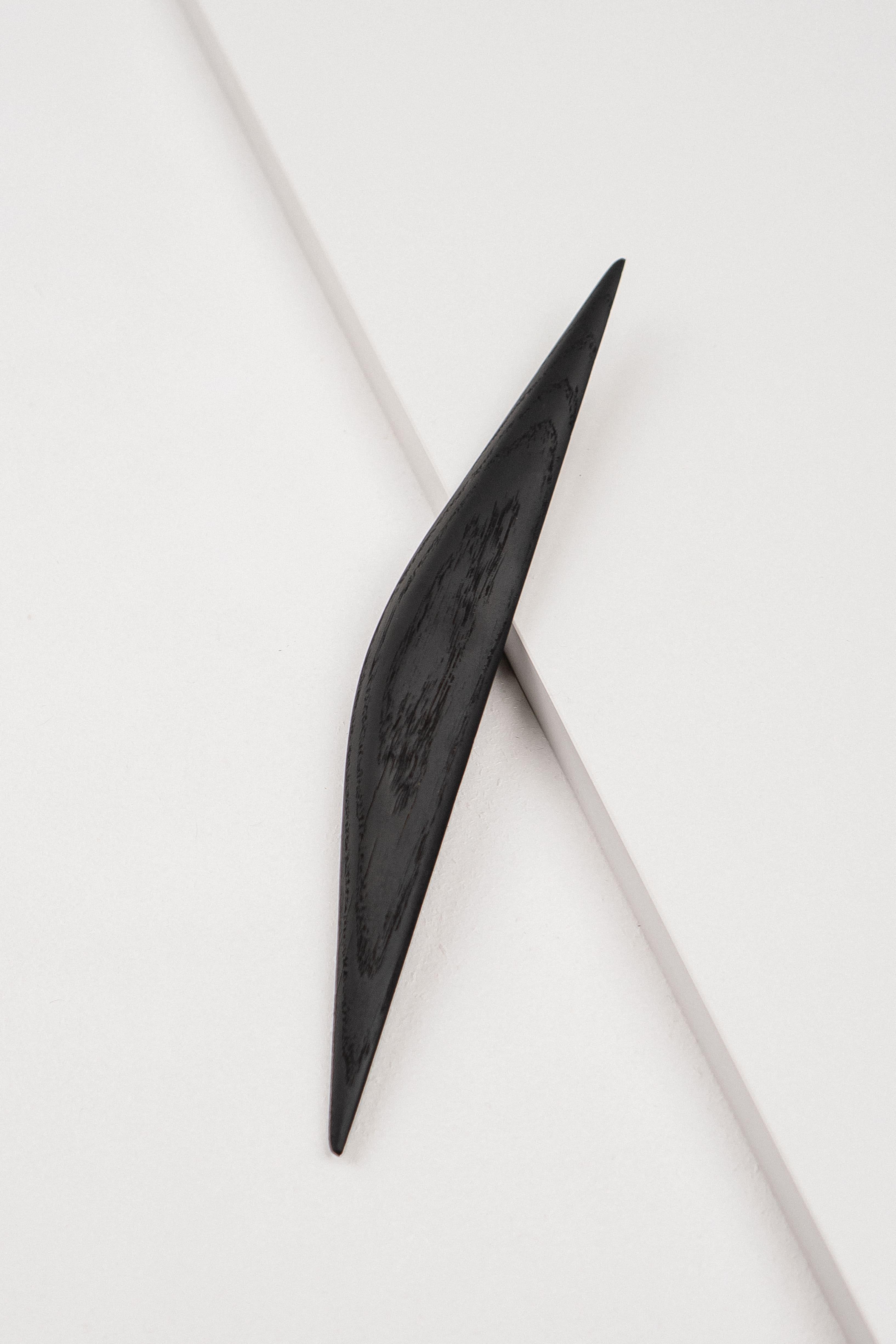 Меблева ручка Shard з дуба 248 мм Чорний дуб (SHARD-248-BLACK)
