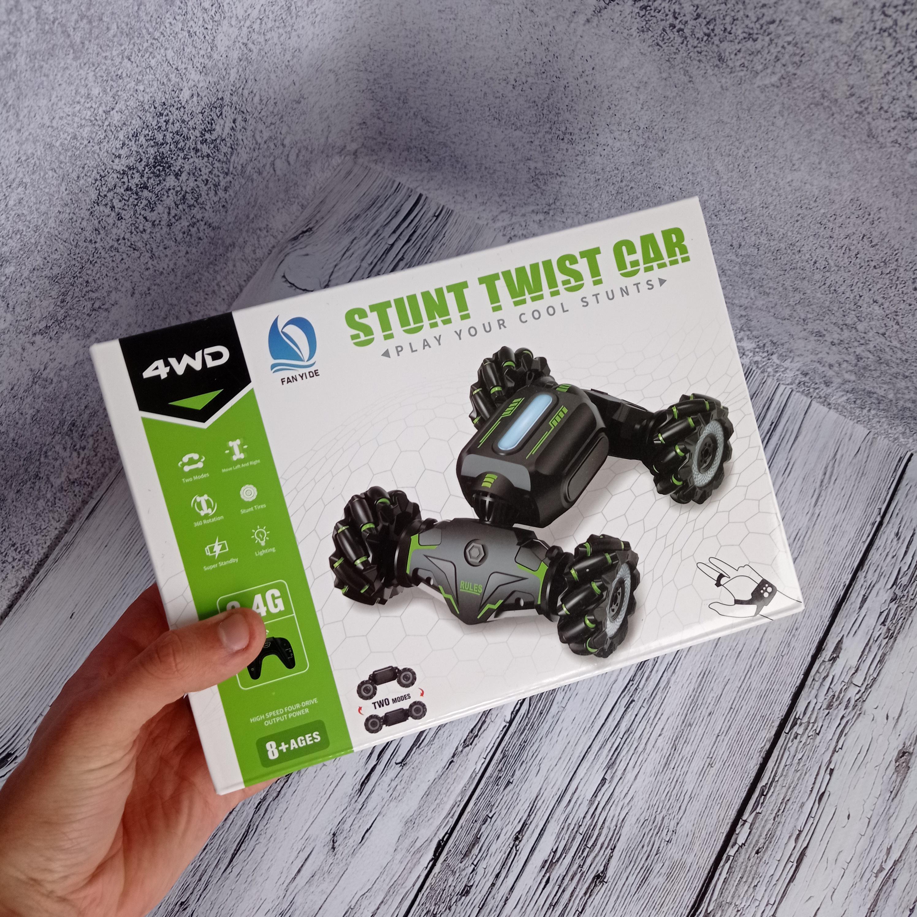 Машинка перевертыш-вездеход Stunt Twist Car 4WD Черно-зеленый (10698522) - фото 2