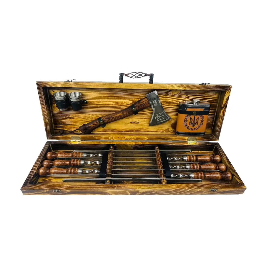 Набор шампуров в кейсе Козак люксовый на кожаных ремнях деревянный из нержавеющей стали (2-10-KS-7910)