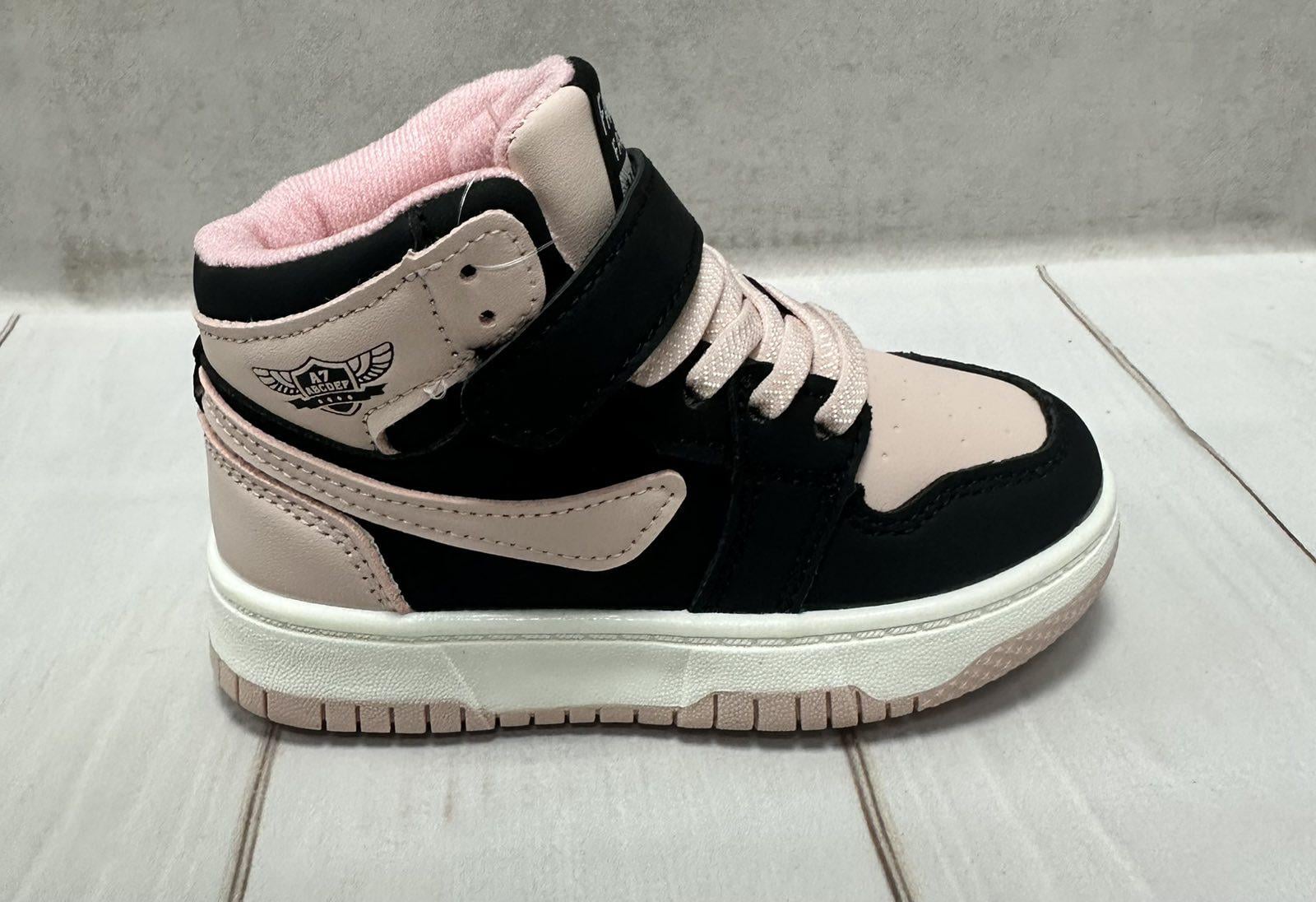 Кросівки-хайтопи дитяч BBT.KIDS утеплені р. 28 17,2 см Рожевий