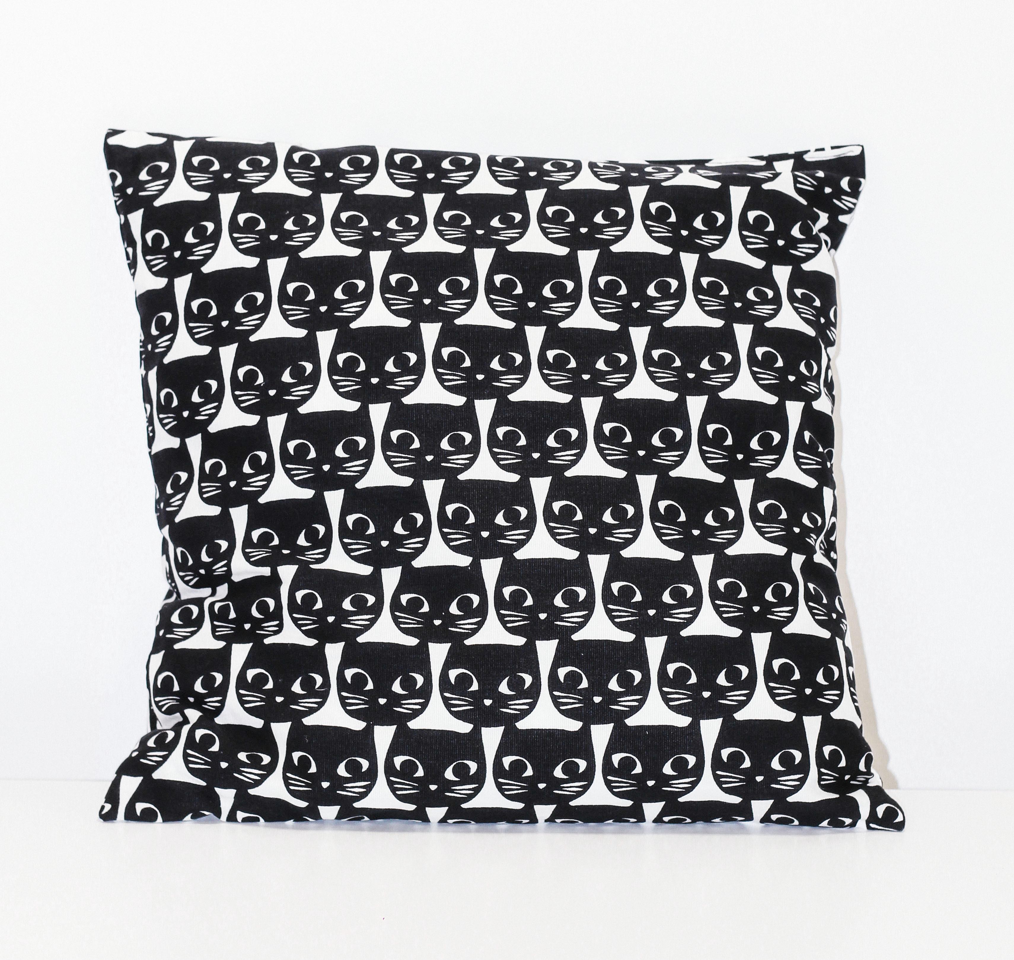 Подушка Cat 40х40 см