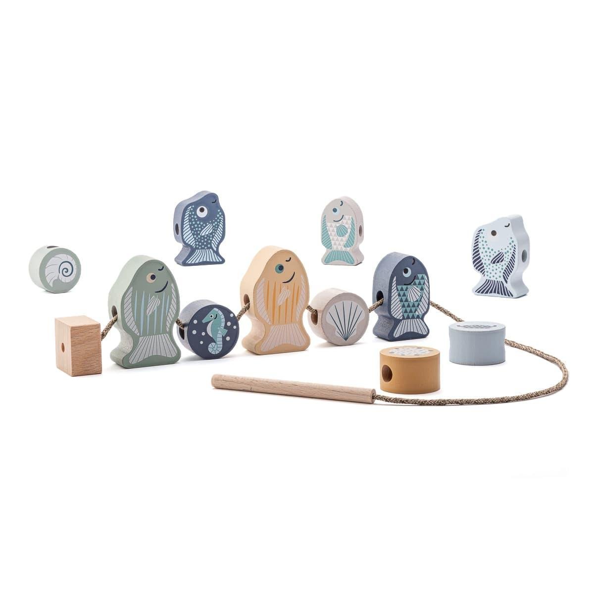 Игрушка-шнуровка для малышей Cubika Рыбки Силянки из дерева (16020)