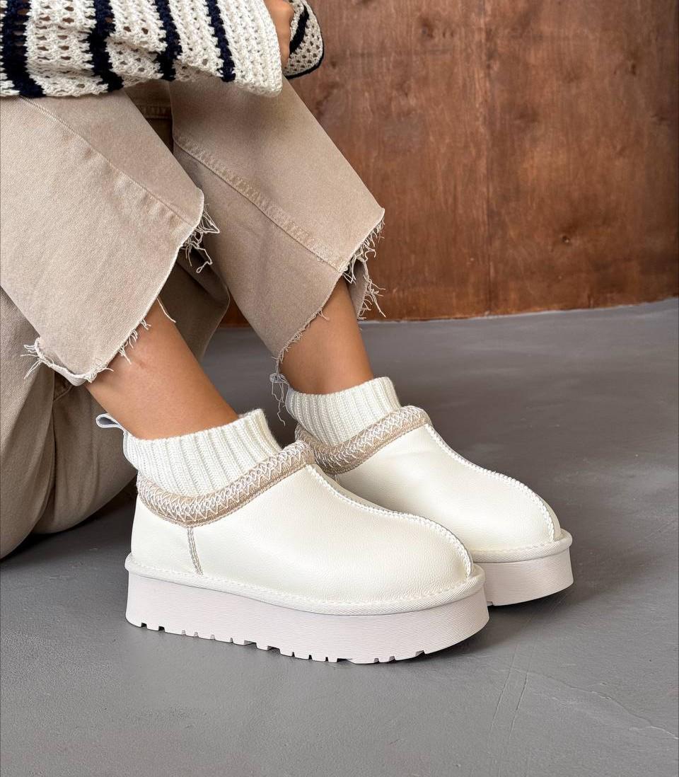 Уги жіночі шкіряні зимові р. 40 25 см Білий (01191)